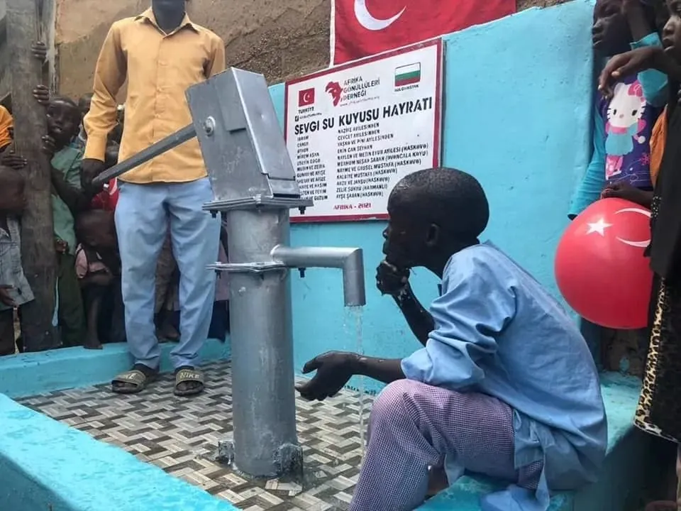 Afrika Su Kuyusu Yapımı 13