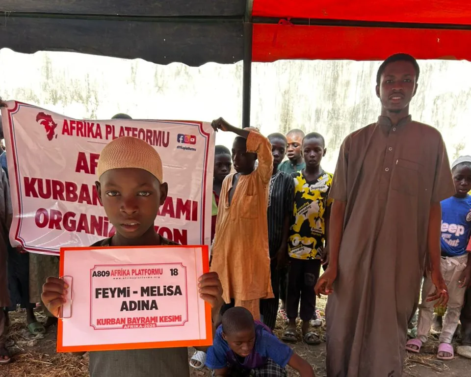 Afrika Vacip Kurban Kesimi 4