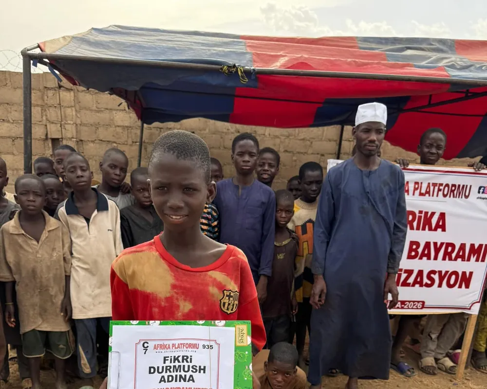 Afrika Vacip Kurban Kesimi 8